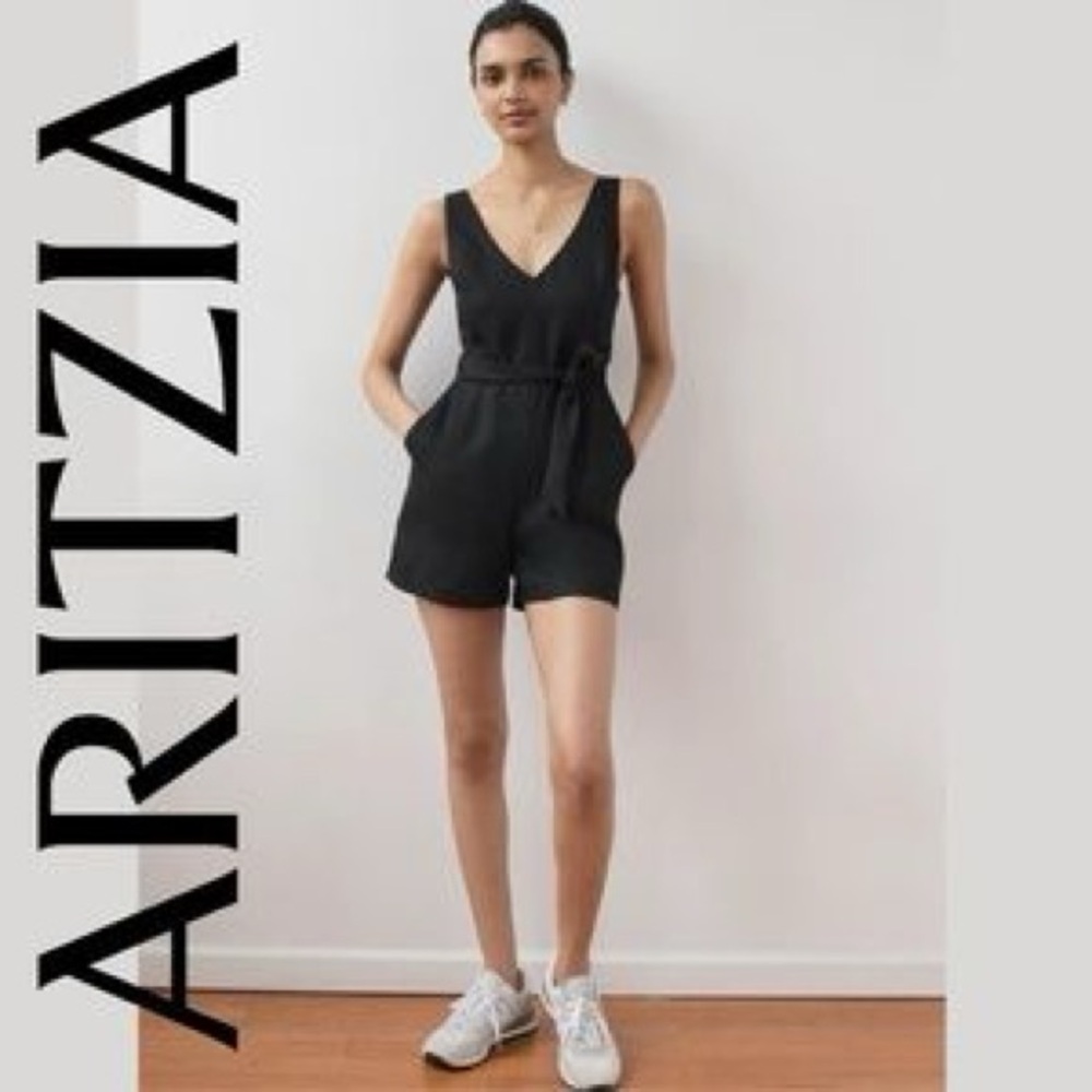 Aritzia Wilfred Ecoulement Black Romper Size 4